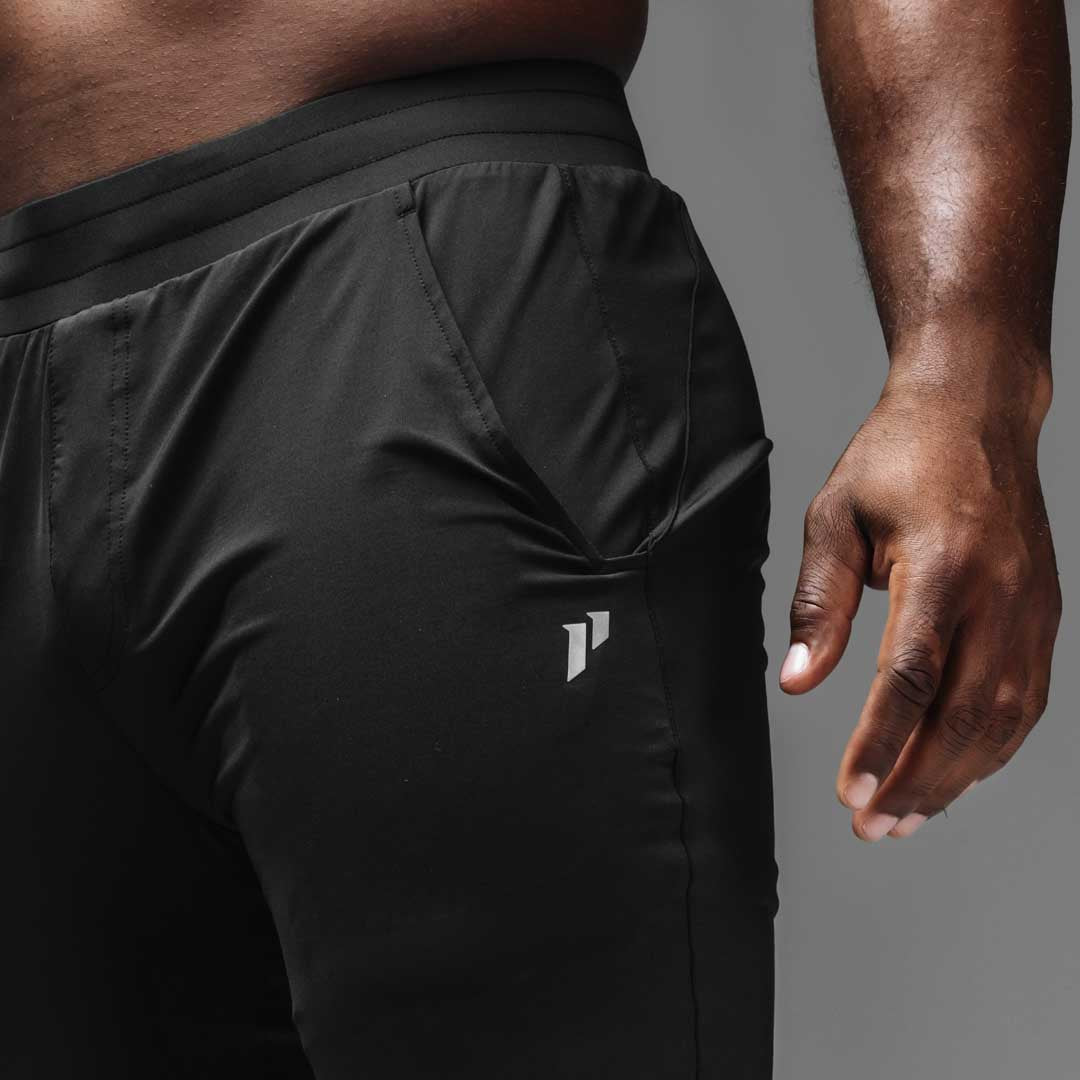 Core Performance Tapered Pant