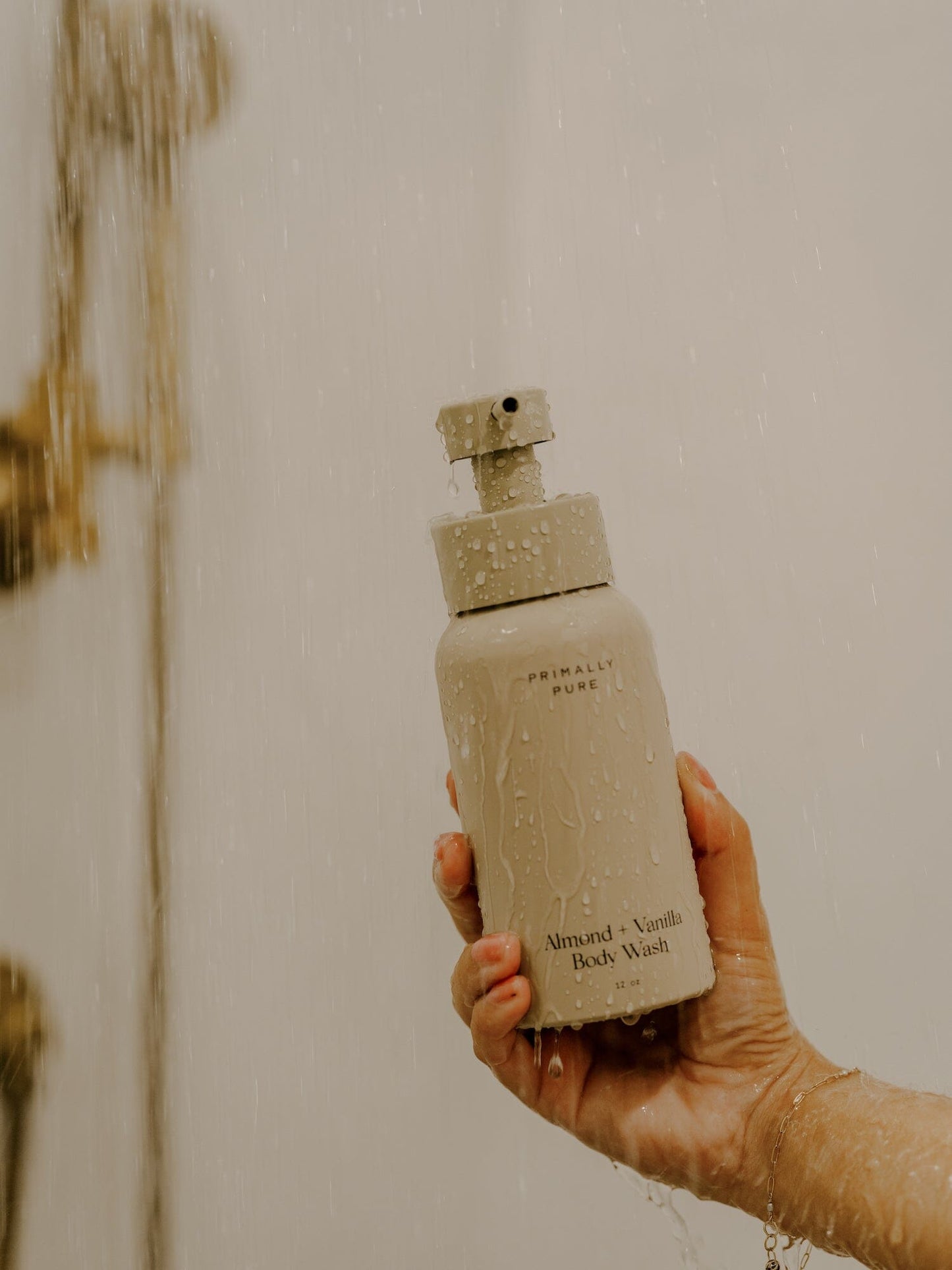 Almond + Vanilla Body Wash