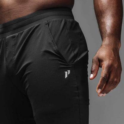 Core Performance Tapered Pant